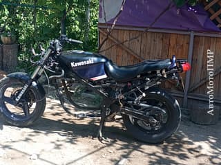 Продам kawasaki GPZ 500 S  под восстановление, пластик весь есть, документы в порядке 650$. Motorcycles