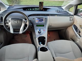 Vând Toyota Prius, 2013 a.f., hibrid, mașinărie. Piata auto Pridnestrovie, Tiraspol. AutoMotoPMR.