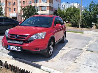 Свежепригнан растаможен надежный кроссовер Тирасполь.. Надежный авенсис в хорошей комплектации! Тирасполь можно на обмен пишите