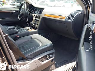 Selling Audi Q7, 2015, petrol, аutomatic. PMR car market, Tiraspol. 