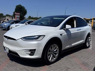 Свежепригнана новенькая тесла в Тирасполе пишите.. Продам диск 5/112 с резинкой 225/45/17