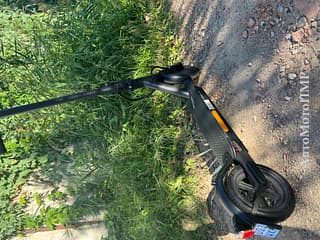 Cumpărați un scuter electric în Moldova şi Pridnestrovie