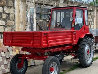 Трактор Т16. Легковые автомобили