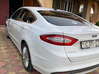 Selling Ford Fusion, hybrid, machine. PMR car market, Tiraspol. 