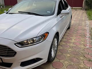 Selling Ford Fusion, hybrid, machine. PMR car market, Tiraspol. 