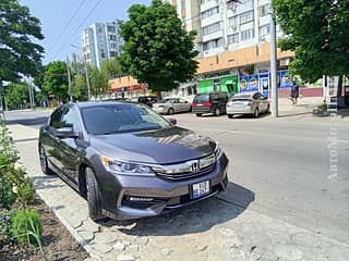 Шикарная хонда аккорд в Тирасполе пишите или звоните!. Продам перегородку между багажником и салоном для универсал новая