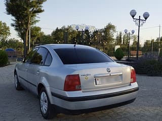 Продам Volkswagen Passat, бензин-газ (метан), механика. Авторынок ПМР, Тирасполь. АвтоМотоПМР.