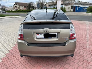 Vinde Toyota Prius, 2006 a.f., hibrid, mașinărie. Piata auto Transnistria, Tiraspol. AutoMotoPMR.