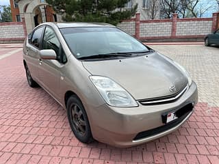 Vinde Toyota Prius, 2006 a.f., hibrid, mașinărie. Piata auto Transnistria, Tiraspol. AutoMotoPMR.
