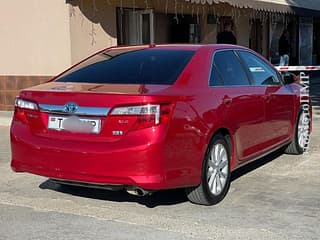 Vând Toyota Camry, 2013 a.f., гибрид-газ (метан), mașinărie. Piata auto Pridnestrovie, Tiraspol. AutoMotoPMR.