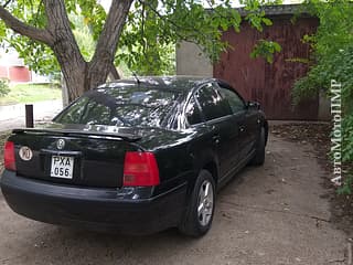 Vând Volkswagen Passat, 1999 a.f., benzină, mecanica. Piata auto Transnistria, Tiraspol. AutoMotoPMR.