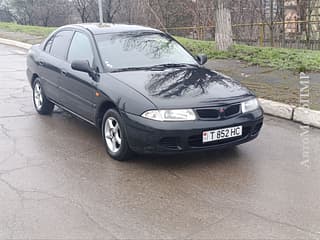 Митсубиси каризма в хорошем состоянии на автомате пишите на обмен