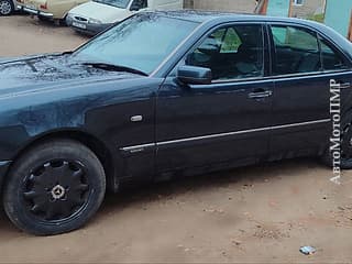 Vând Mercedes E Класс, 2000 a.f., benzină, mecanica. Piata auto Pridnestrovie, Tiraspol. AutoMotoPMR.