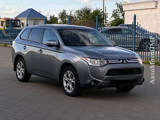 Продам Mitsubishi Outlander, 2014, бензин, автомат. Авторынок ПМР, Тирасполь. АвтоМотоПМР.