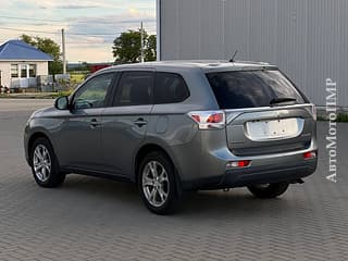 Продам Mitsubishi Outlander, 2014, бензин, автомат. Авторынок ПМР, Тирасполь. АвтоМотоПМР.