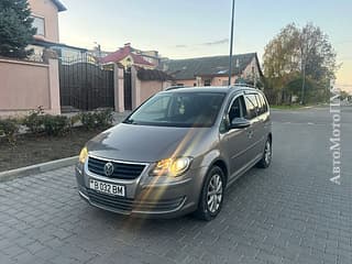 Volkswagen Touran 2010 г.в.