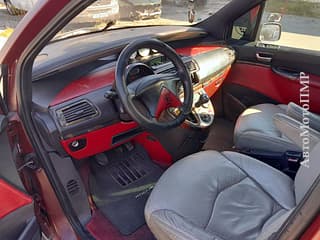 Продам Citroen C8, 2005 г.в., бензин-газ (метан), механика. Авторынок ПМР, Тирасполь. АвтоМотоПМР.