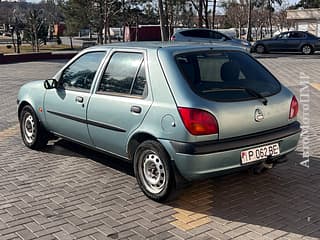 Selling Ford Fiesta, 2001, gasoline-gas (methane), mechanics. PMR car market, Tiraspol. 