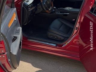 Лексус ес в отличном состоянии пишите 77751188 по телефону