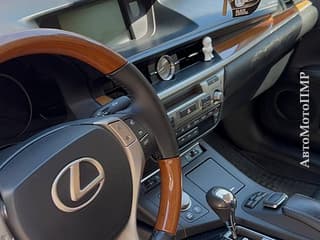 Лексус ес в отличном состоянии пишите 77751188 по телефону