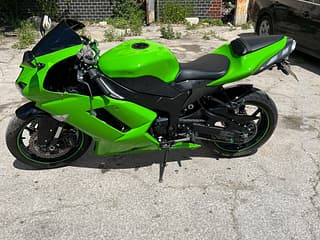 Продам Kawasaki zx6r 2008 года 35.000 пробега на ПМР номерах в очень хорошем состоянии. Car and Motorcycle Market in Moldova and Pridnestrovie
