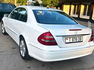 Vând Mercedes E Class, 2006, benzină-gaz (metan), automata. Piata auto Pridnestrovie, Tiraspol. AutoMotoPMR.