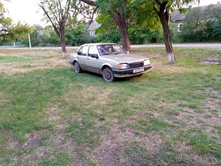 Продам Opel Ascona, 1986 г.в., бензин-газ (пропан), механика. Авторынок ПМР, Тирасполь. АвтоМотоПМР.