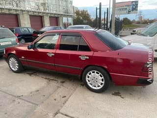 Vând Mercedes E Класс, 1991 a.f., diesel, mecanica. Piata auto Pridnestrovie, Tiraspol. AutoMotoPMR.