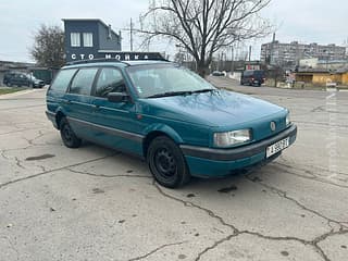 Vând Volkswagen Passat, 1993, benzină, manuala. Piata auto Pridnestrovie, Tiraspol. AutoMotoPMR.