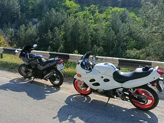 Kawasaki gpz500 1997год