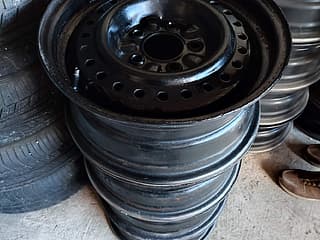 Selling discs  R15" 5x112 , 4 pcs. Discs in Pridnestrovie, Tiraspol. AutoMotoPMR - PMR Car Market.