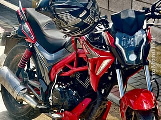  Motocicletă, 200 cm³ • Motociclete  în Pridnestrovie • AutoMotoPMR - Piața moto Pridnestrovie.