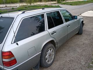 Cumpărare, vânzare, închiriere Mercedes Series (W124) în Moldova şi Transnistria<span class="ans-count-title"> 18</span>. Продам Мерседес 124, двигатель 2,2 бензин-газ метан, коробка 5мкпп