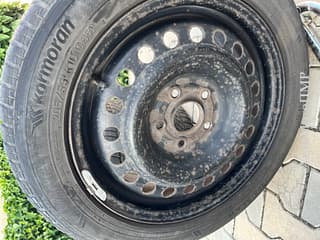 Продам шины  205/55 R16", 4 шт. Шины в ПМР, Тирасполь. АвтоМотоПМР - Авторынок ПМР.
