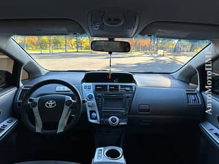 Продам Toyota Prius v, 2013 г.в., гибрид-газ (метан), автомат. Авторынок ПМР, Тирасполь. АвтоМотоПМР.