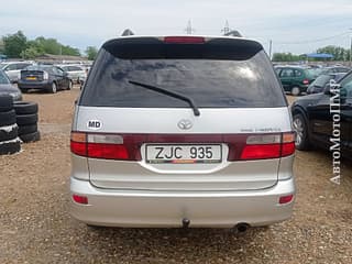 Selling Toyota Previa, 2002, diesel, mechanics. PMR car market, Tiraspol. 