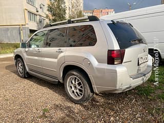 Selling Mitsubishi Outlander, 2006 made in, gasoline-gas (methane), machine. PMR car market, Tiraspol. 