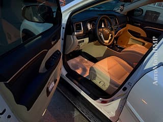 Тайота хайлендер растаможен 7 мест гибрид можно на обмен пишите