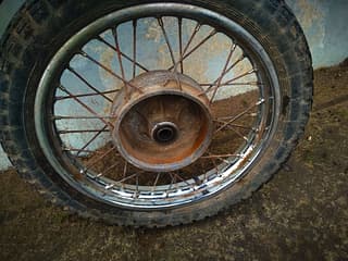 Колеса мото в разделе мотозапчасти в ПМР и Молдове. Продам колесо в сборе на Яву старушку либо на восход