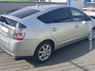 Vând Toyota Prius, 2005 a.f., benzină-gaz (metan), mașinărie. Piata auto Pridnestrovie, Tiraspol. AutoMotoPMR.