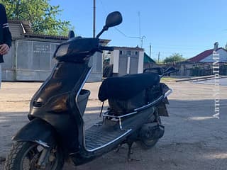YAMAHA EVOLIS. Хороший и надежный мопед,полностью обслужен,пластик на месте. Mopeds and scooters