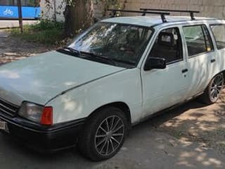 Разборка Opel Kadett в ПМР и Молдове. Опель кадет 90 год, универсал по запчастям все кроме двигателя, документы есть бендеры