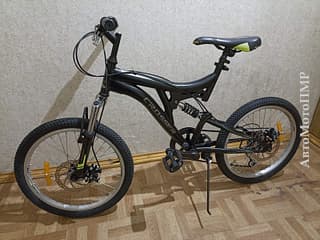 Продам Электро велосипед 9000 рублей. Продам велосипед Crosser,  20 колёса