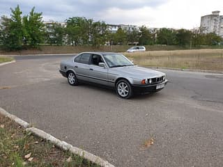 (BMW E34) 520i / На кожаном салоне / в бодром состоянии