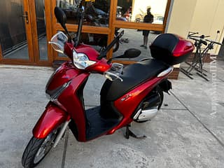  Motocicletă, Honda, Sh, 2014 a.f., 125 cm³ (Injector de benzină) • Motociclete  în Pridnestrovie • AutoMotoPMR - Piața moto Pridnestrovie.