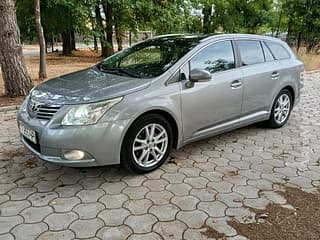 Авенсис максимальная комплектация только приехала можно на обмен.. Продам. Бу шины