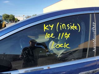 Максимальная комплектация Тесла х на обмен пишите 77751188