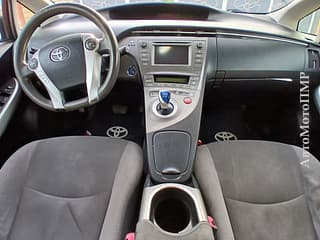 Vând Toyota Prius, 2013, hibrid, automata. Piata auto Pridnestrovie, Tiraspol. AutoMotoPMR.