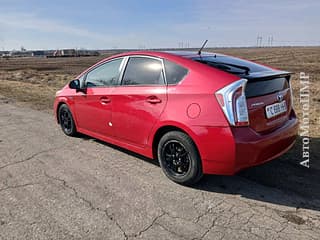 Vând Toyota Prius, 2013, hibrid, automata. Piata auto Pridnestrovie, Tiraspol. AutoMotoPMR.