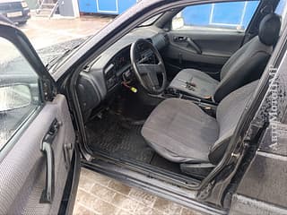 Пасат в хорошем состоянии можно на обмен пишите 77751188